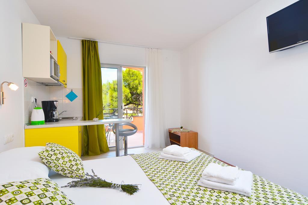 Apartments Juka Хвар Номер фото